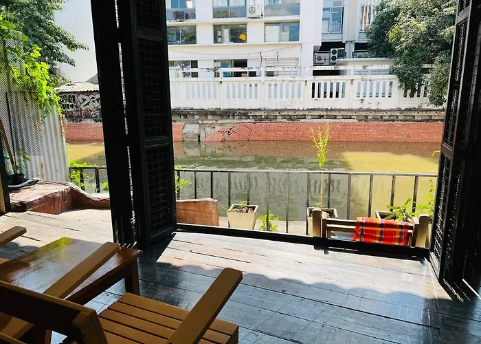 146 Canal Bangkok
